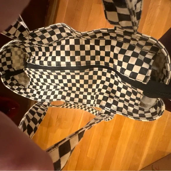 Vans Off The Wall Checkered Zip Tote Bag - Black and White Double Handles Skater - Picture 7 of 11